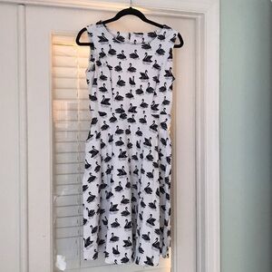 Elegant Black and White Swan Print Dress